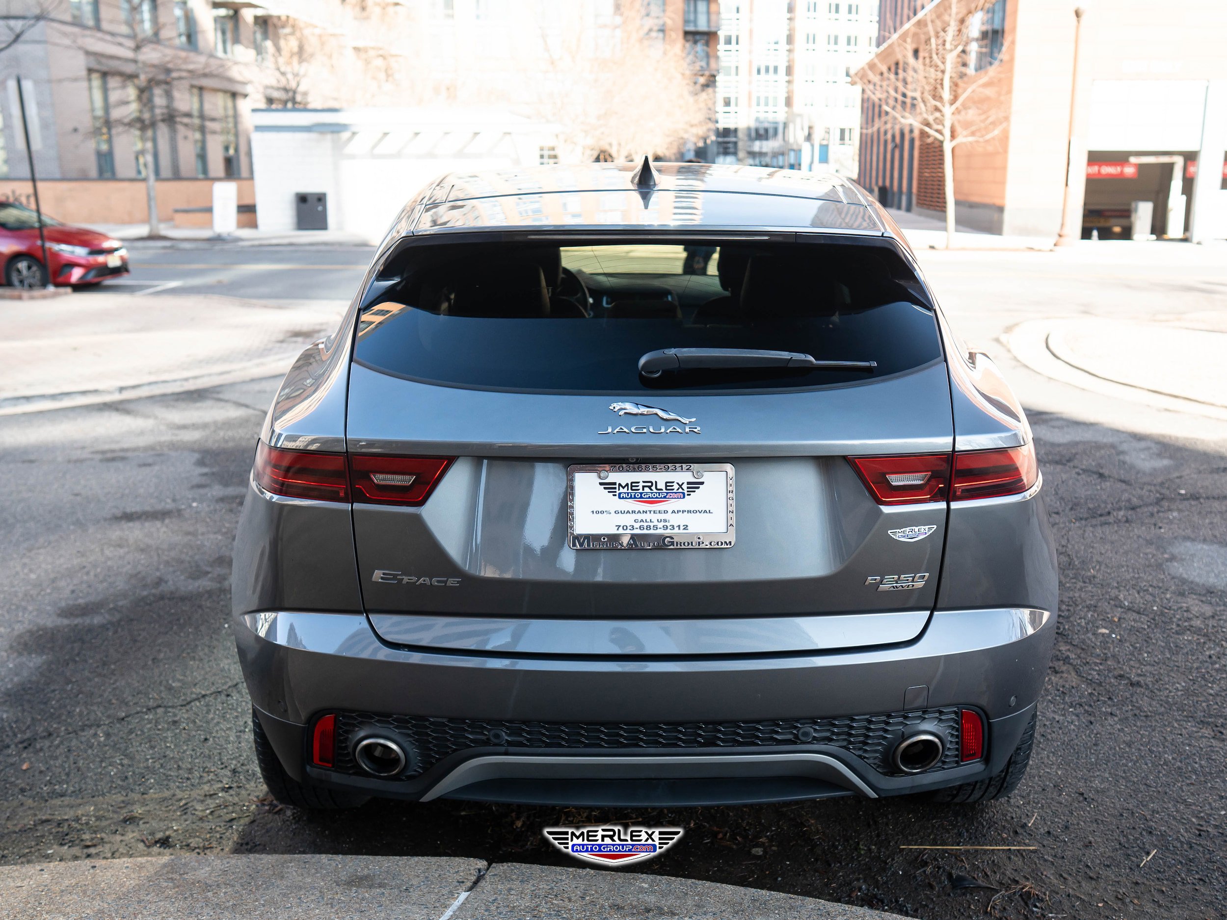 Used 2020 Jaguar E-PACE SE AWD/4WD image 6