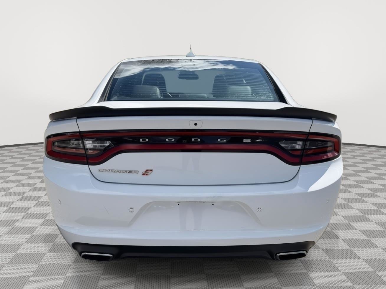 Used 2018 Dodge Charger GT AWD/4WD image 6