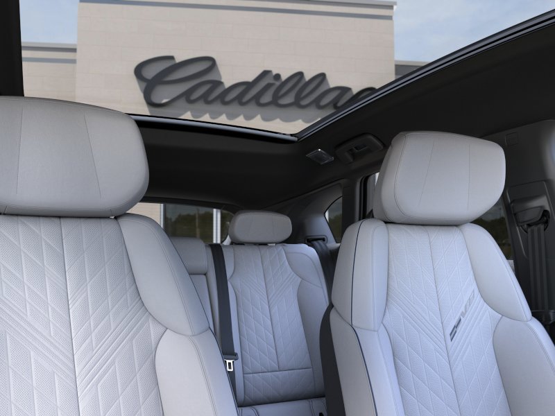 New 2026 Cadillac Optiq V w/ LPO, Floor Liner Package AWD/4WD image 24