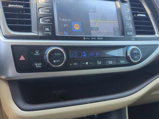 Used 2016 Toyota Highlander Limited Platinum AWD/4WD image 20