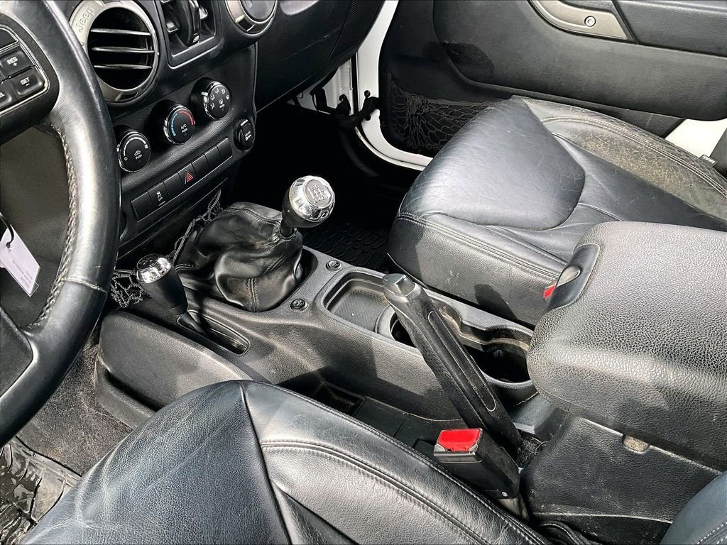 Used 2015 Jeep Wrangler Unlimited Sport w/ Quick Order Package 23S image 13