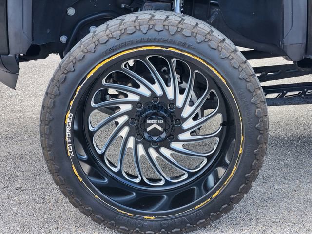 Used 2024 GMC Sierra 2500 Denali Ultimate AWD/4WD image 7