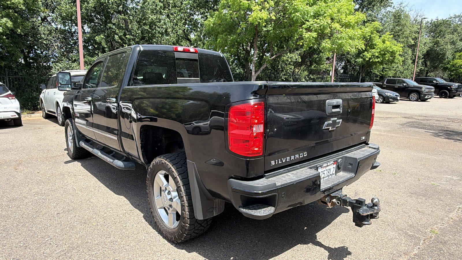 Used 2017 Chevrolet Silverado 2500 LTZ w/ Duramax Plus Package AWD/4WD image 7