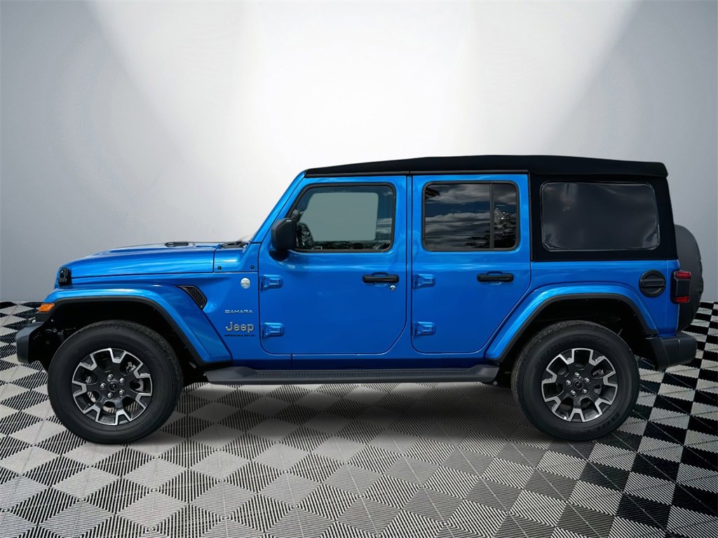 Used 2024 Jeep Wrangler Sahara image 5