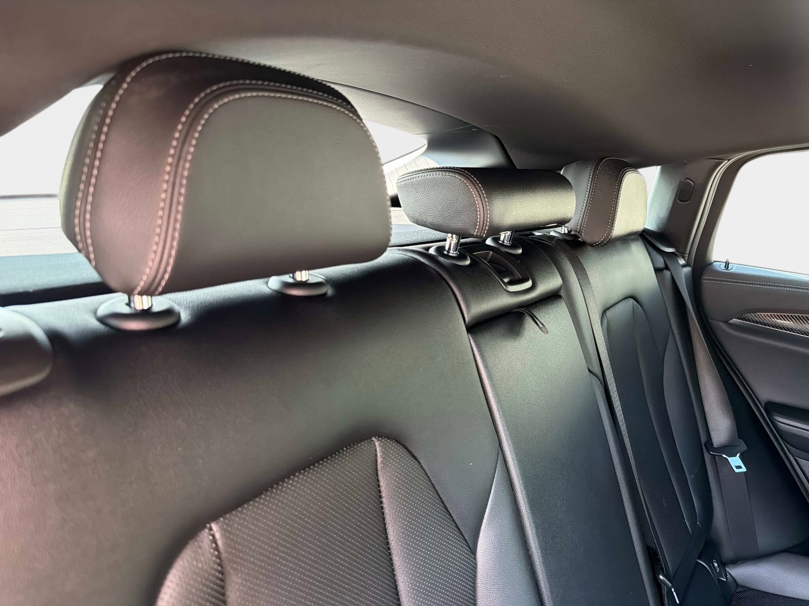 Used 2023 BMW X4 M40i image 27