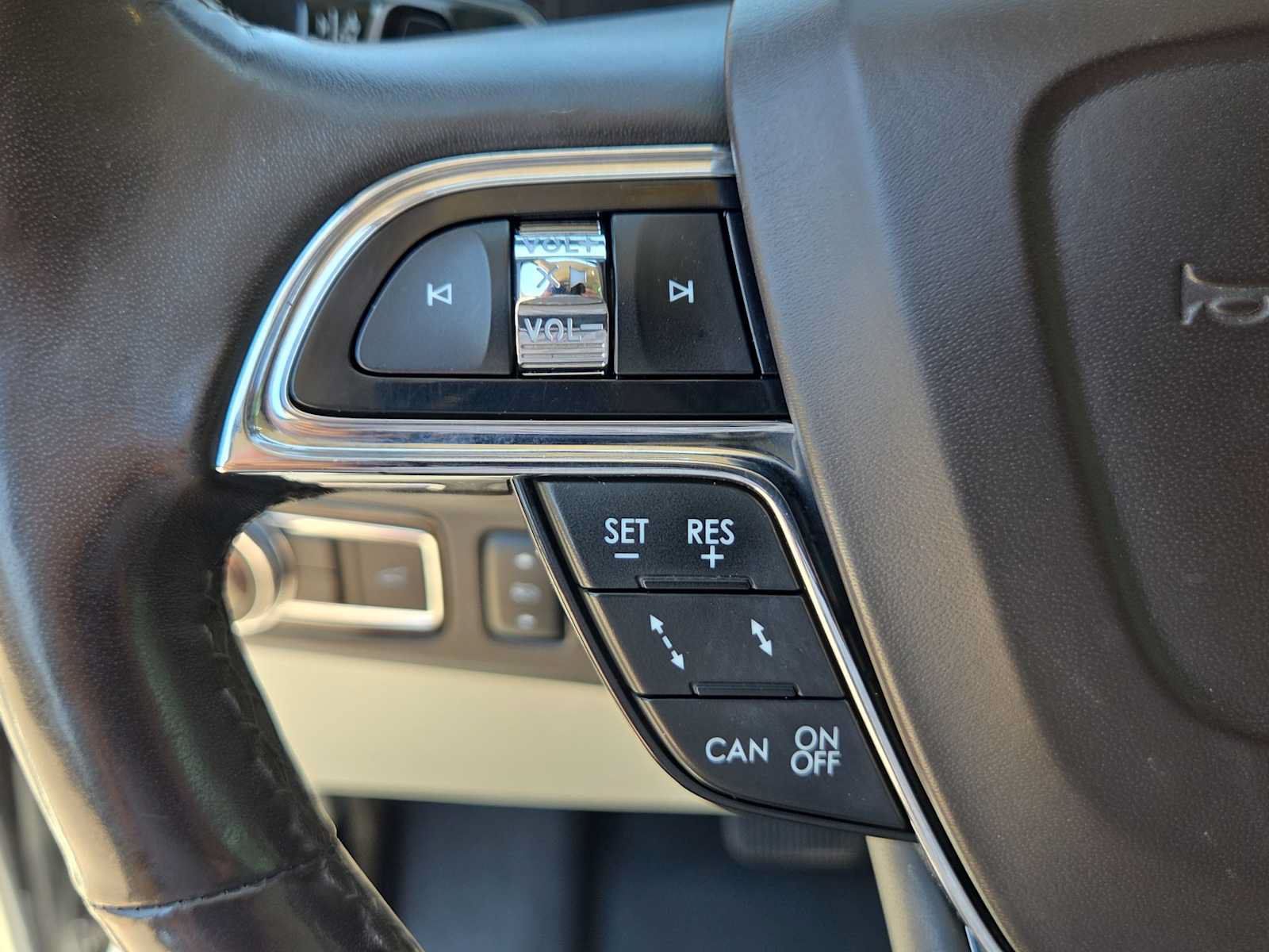 Used 2020 Lincoln Navigator L Black Label w/ Cargo Convenience Package AWD/4WD image 23