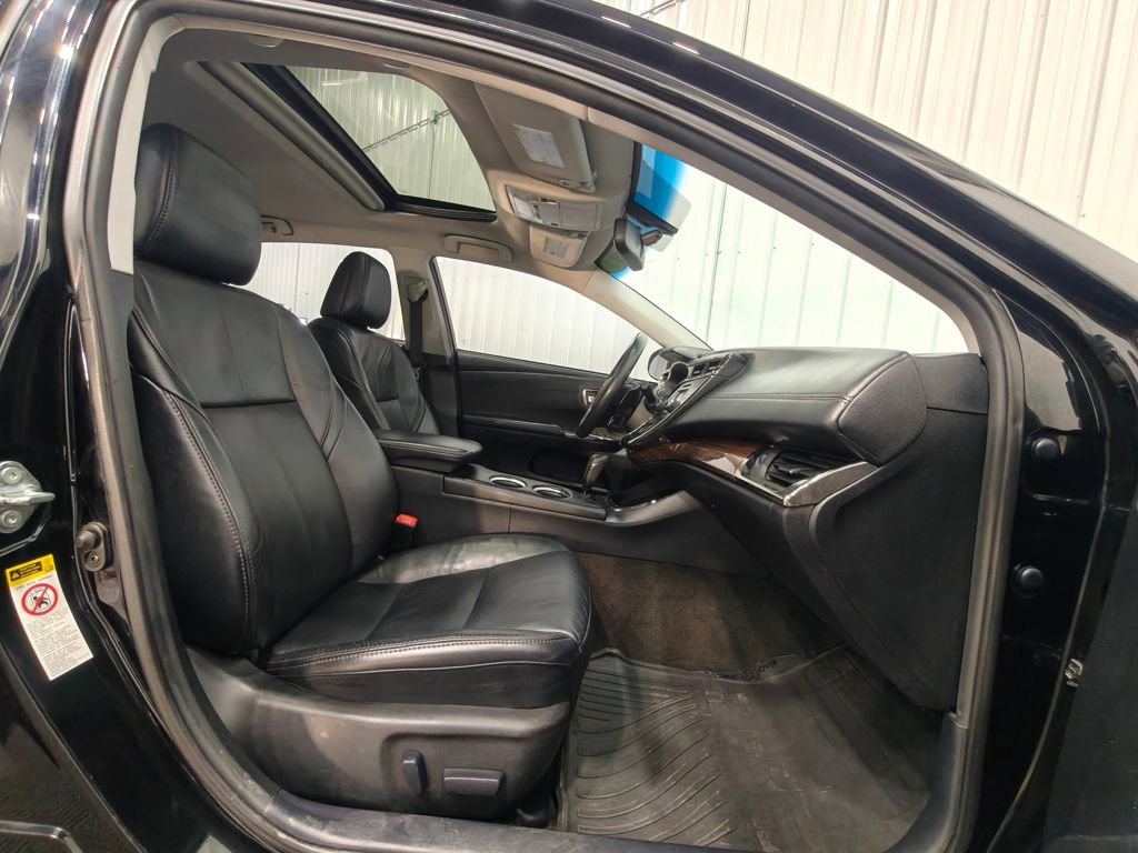 Used 2013 Toyota Avalon XLE Touring image 22