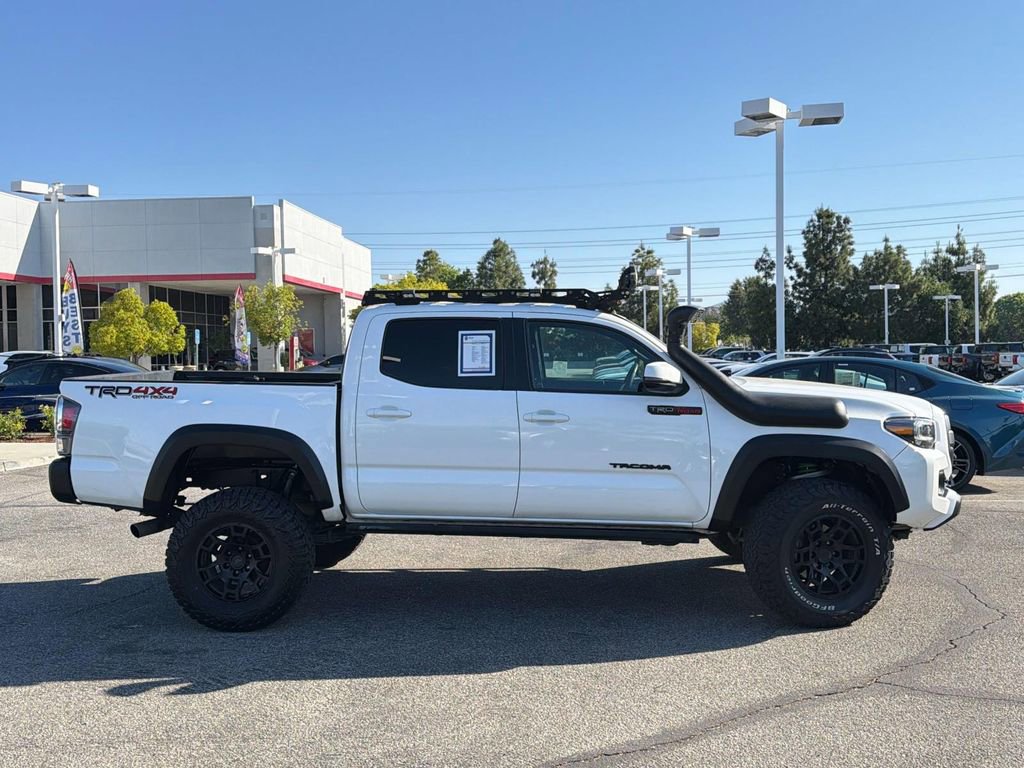Used 2023 Toyota Tacoma TRD Off-Road w/ Black Out Package (TMS) AWD/4WD image 3
