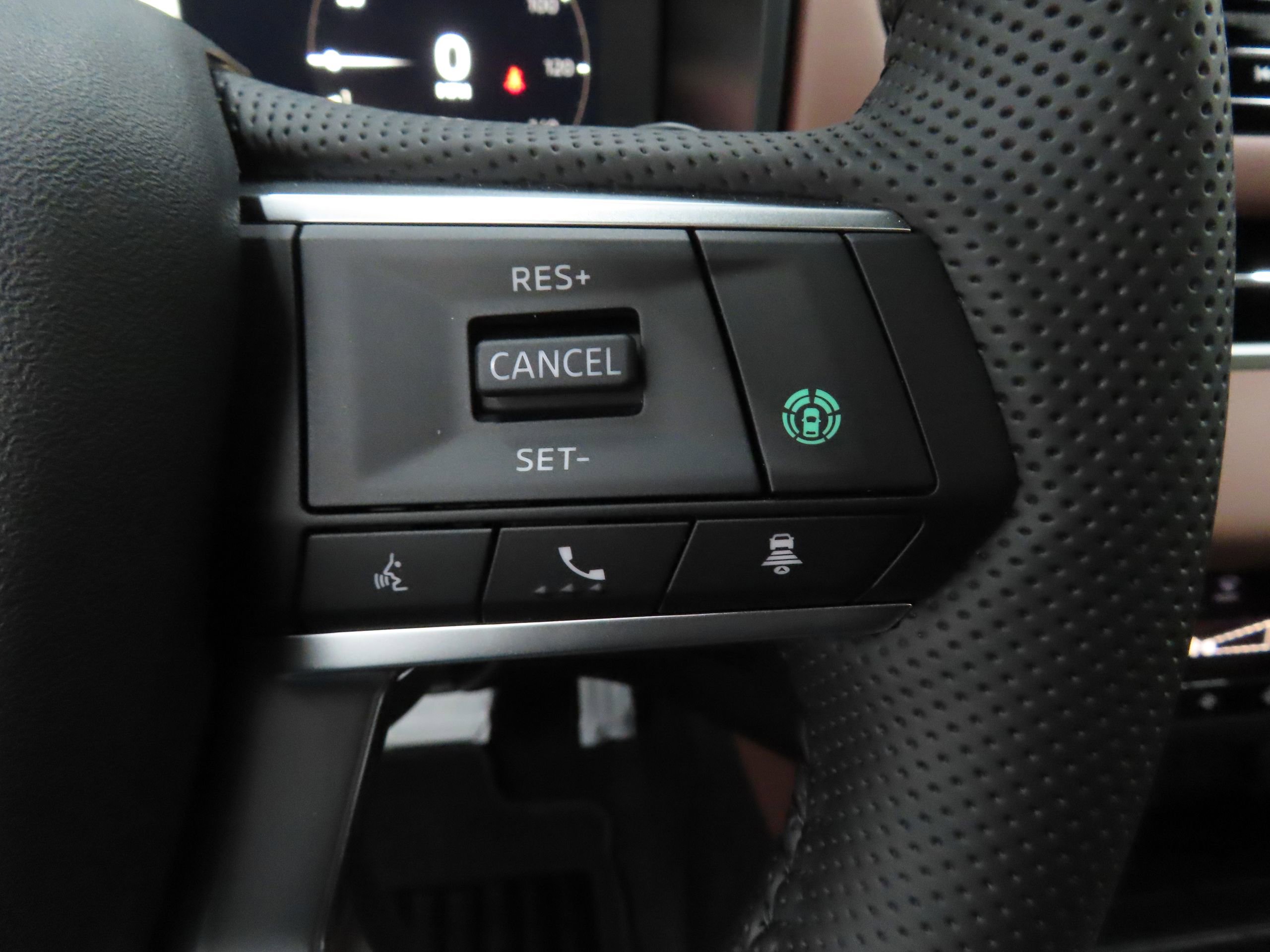 New 2026 Mitsubishi Outlander SEL image 12