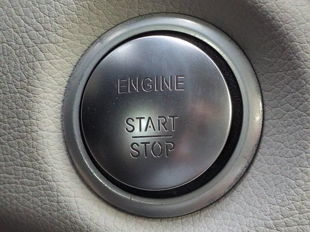 Certified 2019 Mercedes-Benz CLA 250 4MATIC image 26