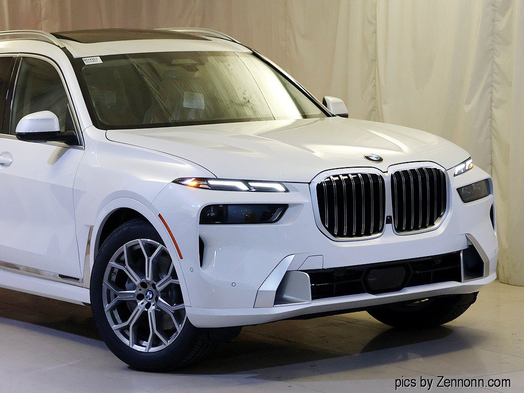New 2027 BMW X7 xDrive40i AWD/4WD image 2