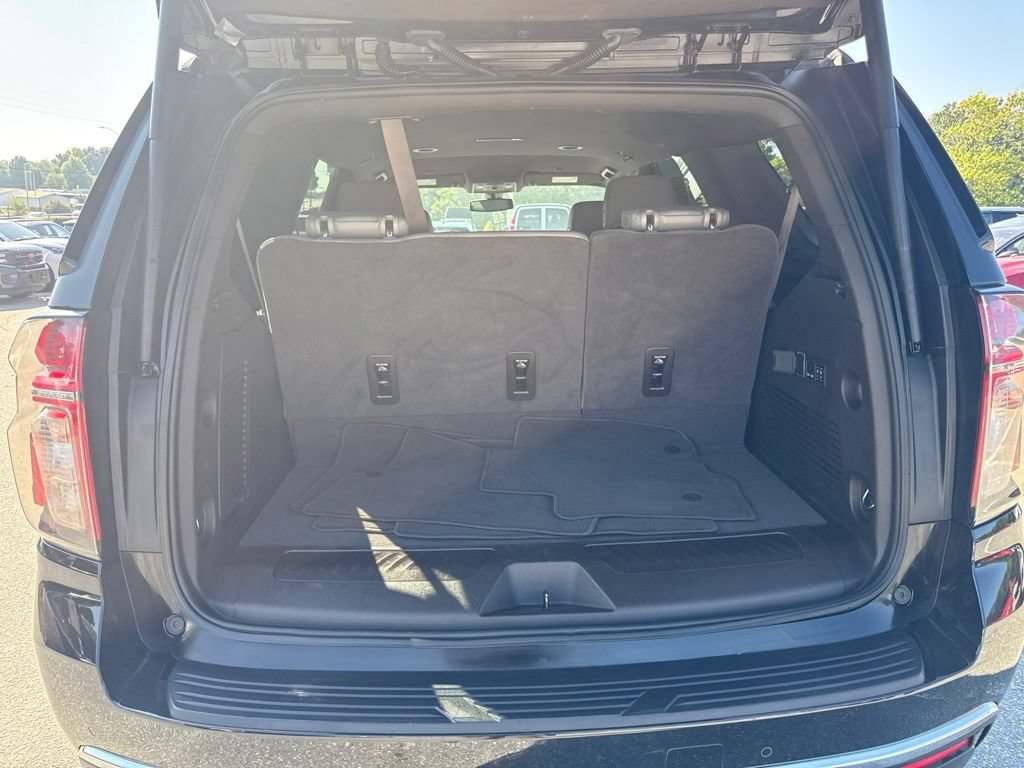 Used 2022 Chevrolet Tahoe LT w/ Luxury Package AWD/4WD image 25
