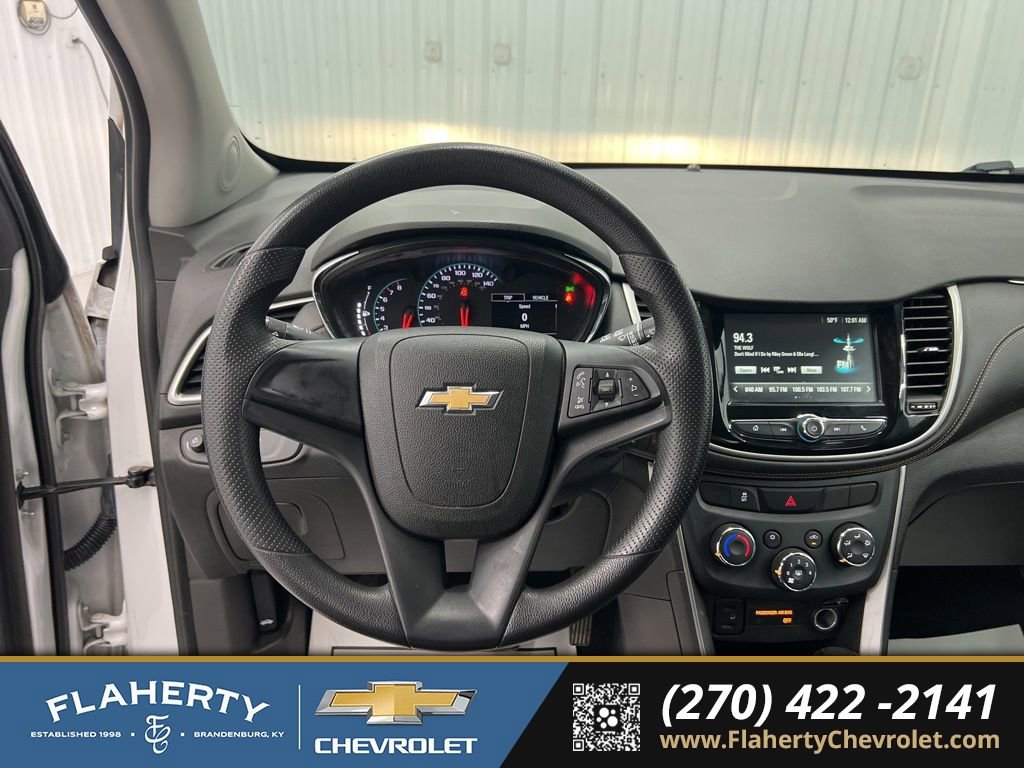 Used 2017 Chevrolet Trax LS image 23