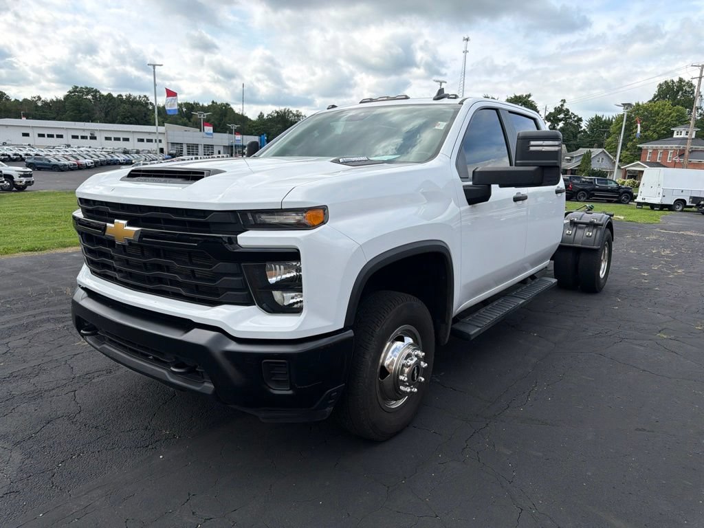 Used 2024 Chevrolet Silverado 3500 W/T w/ WT Convenience Package AWD/4WD image 28