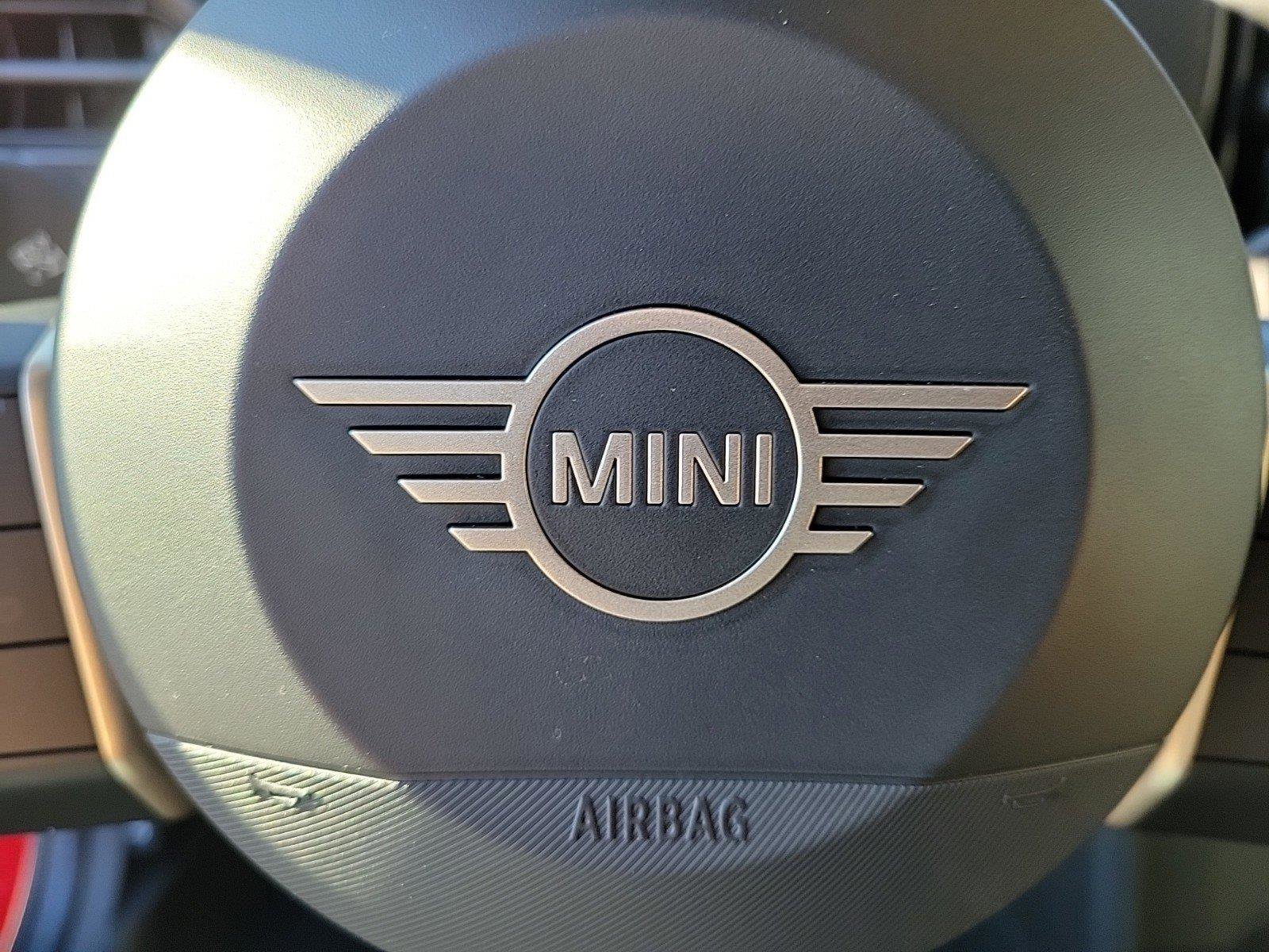 Certified 2025 MINI Cooper S FWD image 40