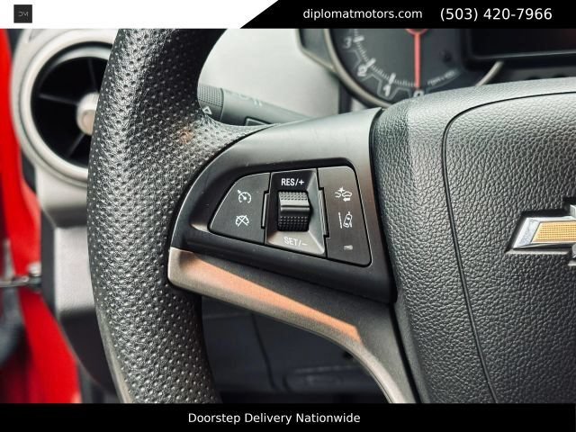 Used 2015 Chevrolet Sonic LT w/ Wheels and Fog Lamp Package FWD image 28