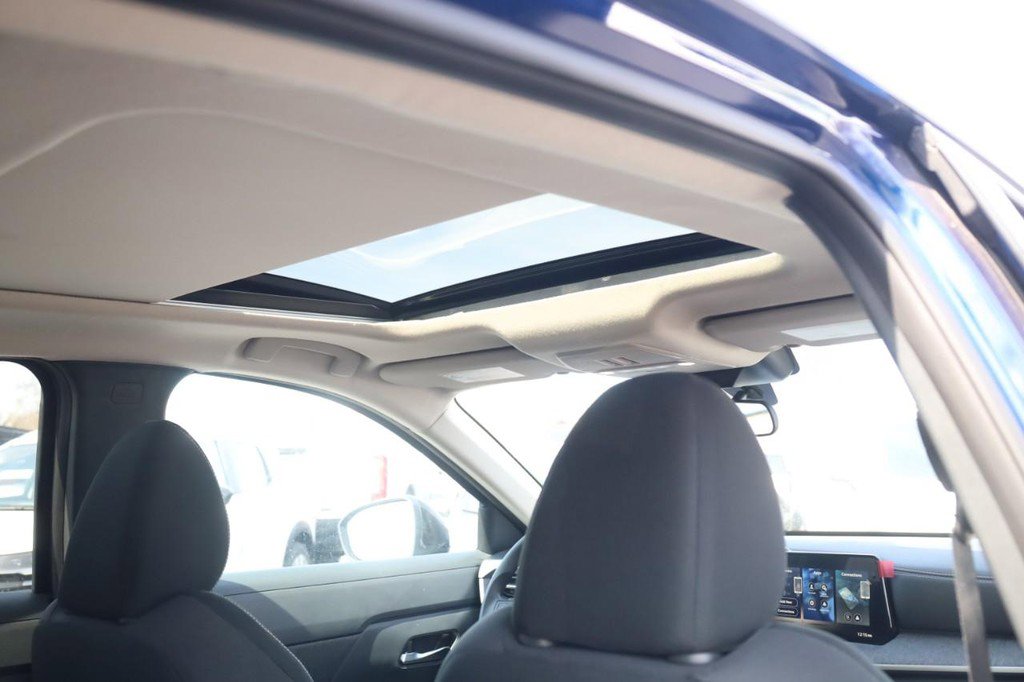 New 2026 Nissan Kicks SV w/ SV Premium Package image 19
