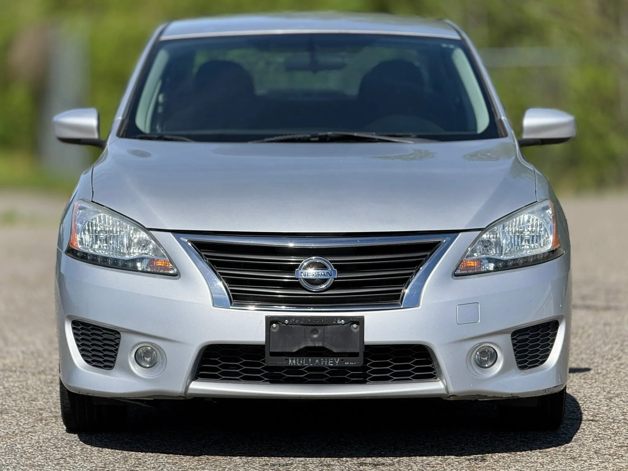 Used 2014 Nissan Sentra SR w/ SR Driver Package FWD image 5