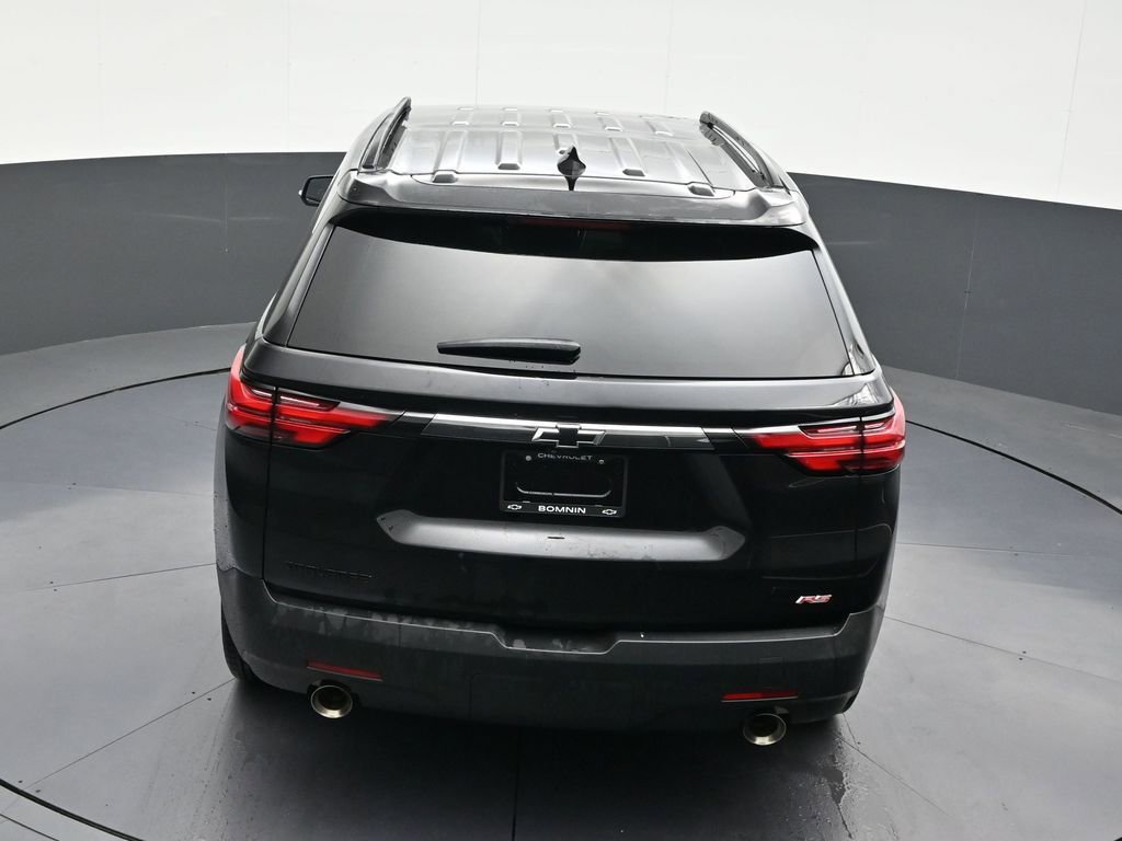 Used 2023 Chevrolet Traverse RS image 19
