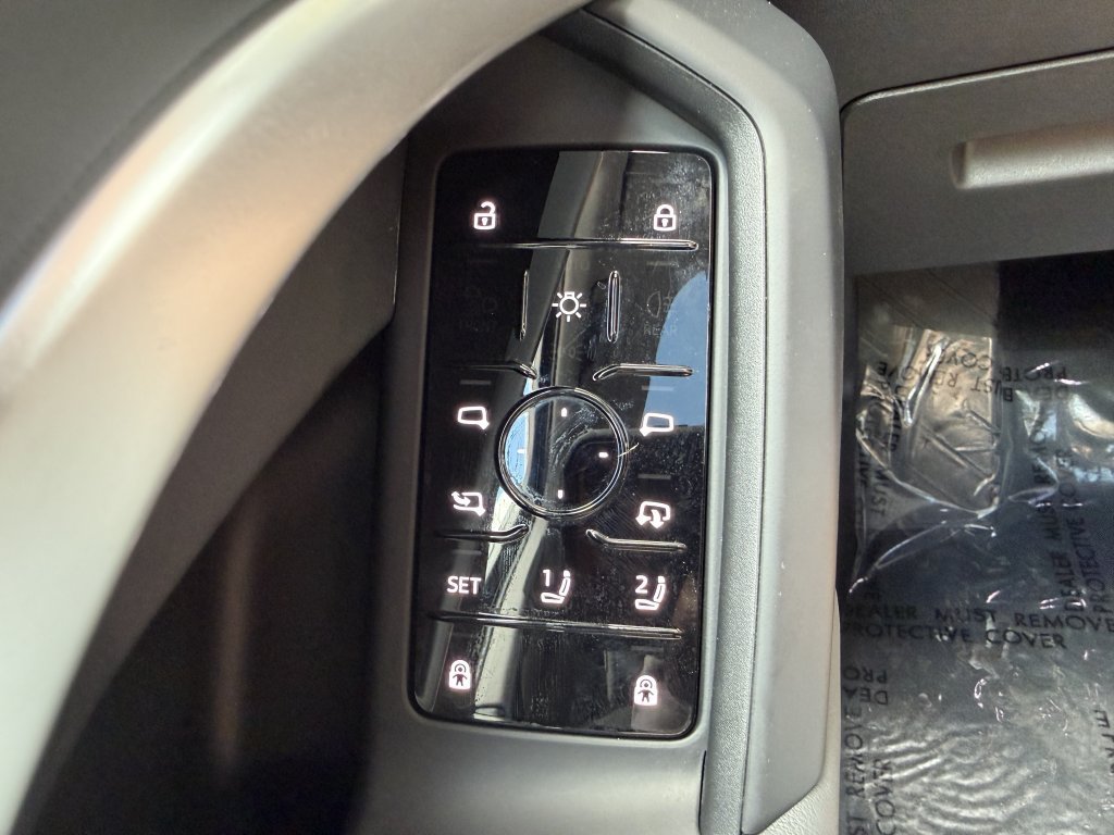 Used 2025 Audi Q5 Premium w/ Convenience Package AWD/4WD image 29
