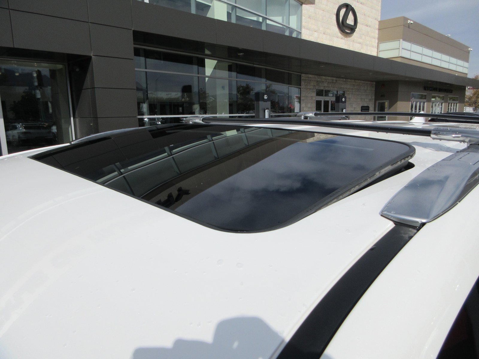 Used 2022 Lexus GX 460 Luxury w/ Off Road Package AWD/4WD image 16