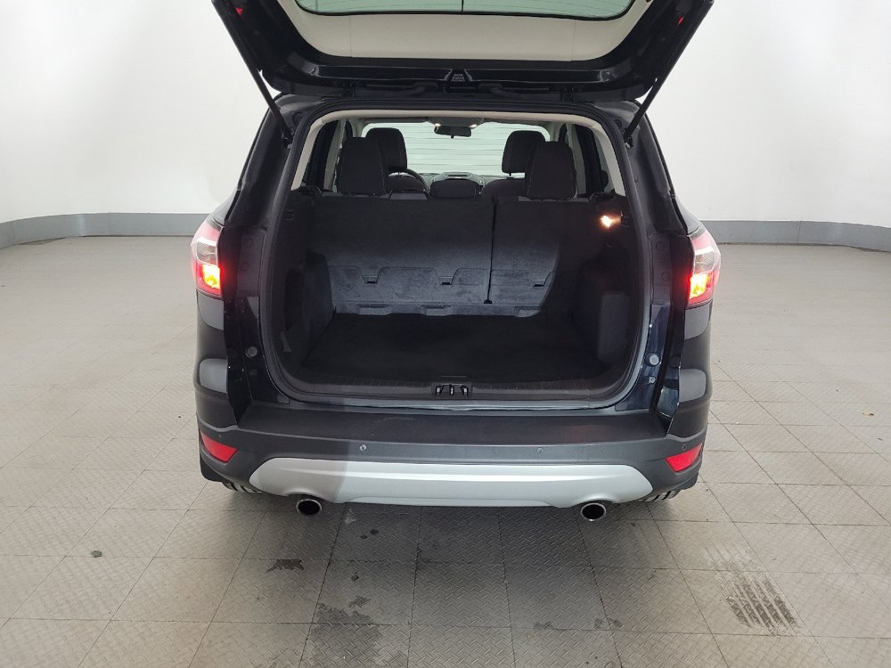 Used 2017 Ford Escape SE w/ Equipment Group 201A AWD/4WD image 29