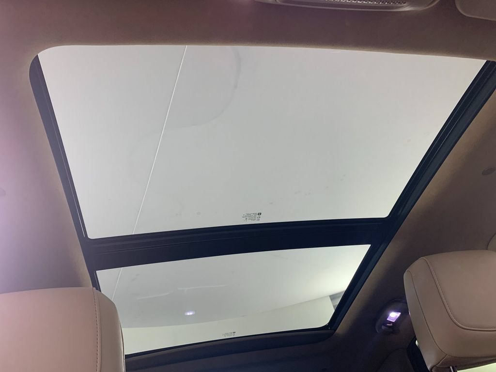 Used 2019 Cadillac XT5 Platinum AWD/4WD image 42