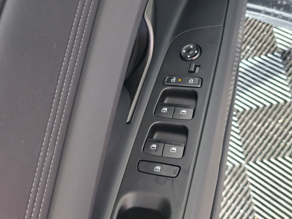 New 2026 Hyundai Elantra Sport image 21