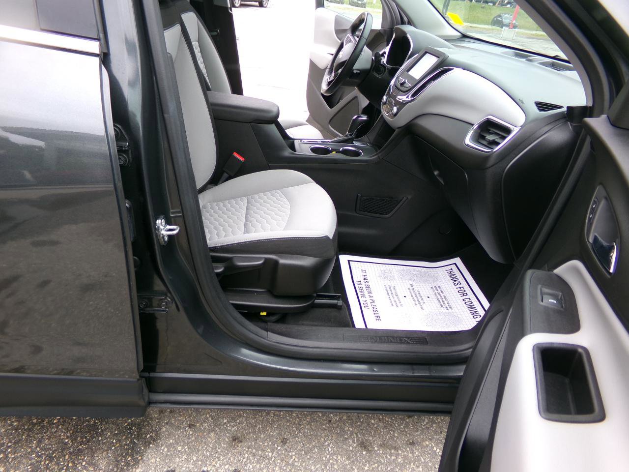 Used 2018 Chevrolet Equinox LT AWD/4WD image 20