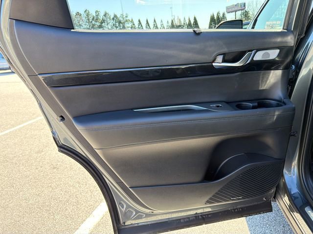 Used 2021 Hyundai Palisade Limited image 22