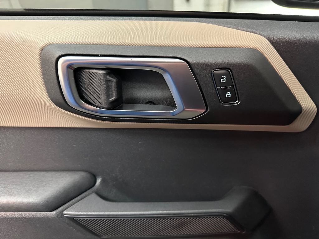 Used 2025 Ford Bronco Big Bend AWD/4WD image 18