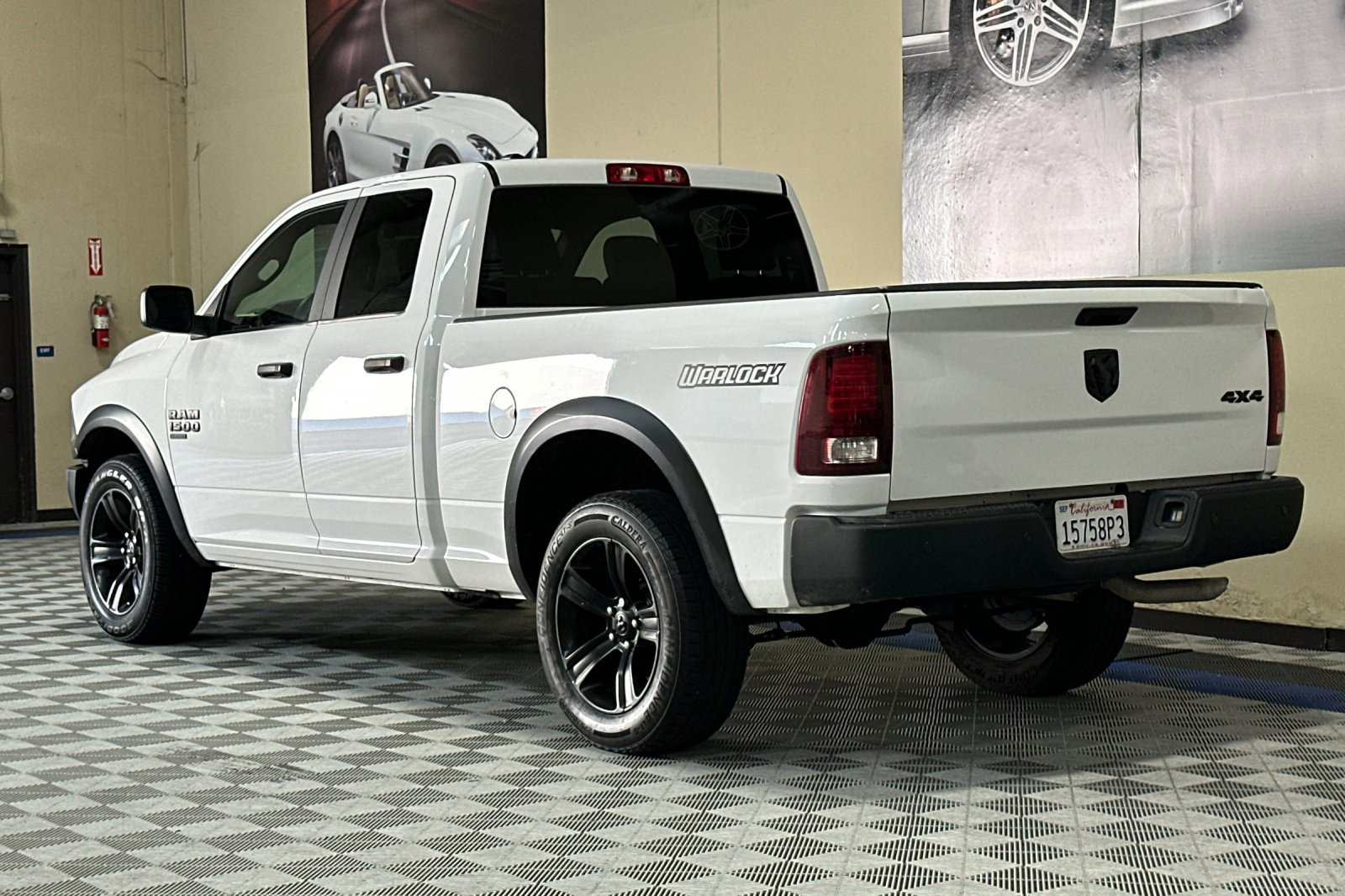 Used 2022 RAM 1500 Classic Warlock w/ Warlock Decor Package AWD/4WD image 6