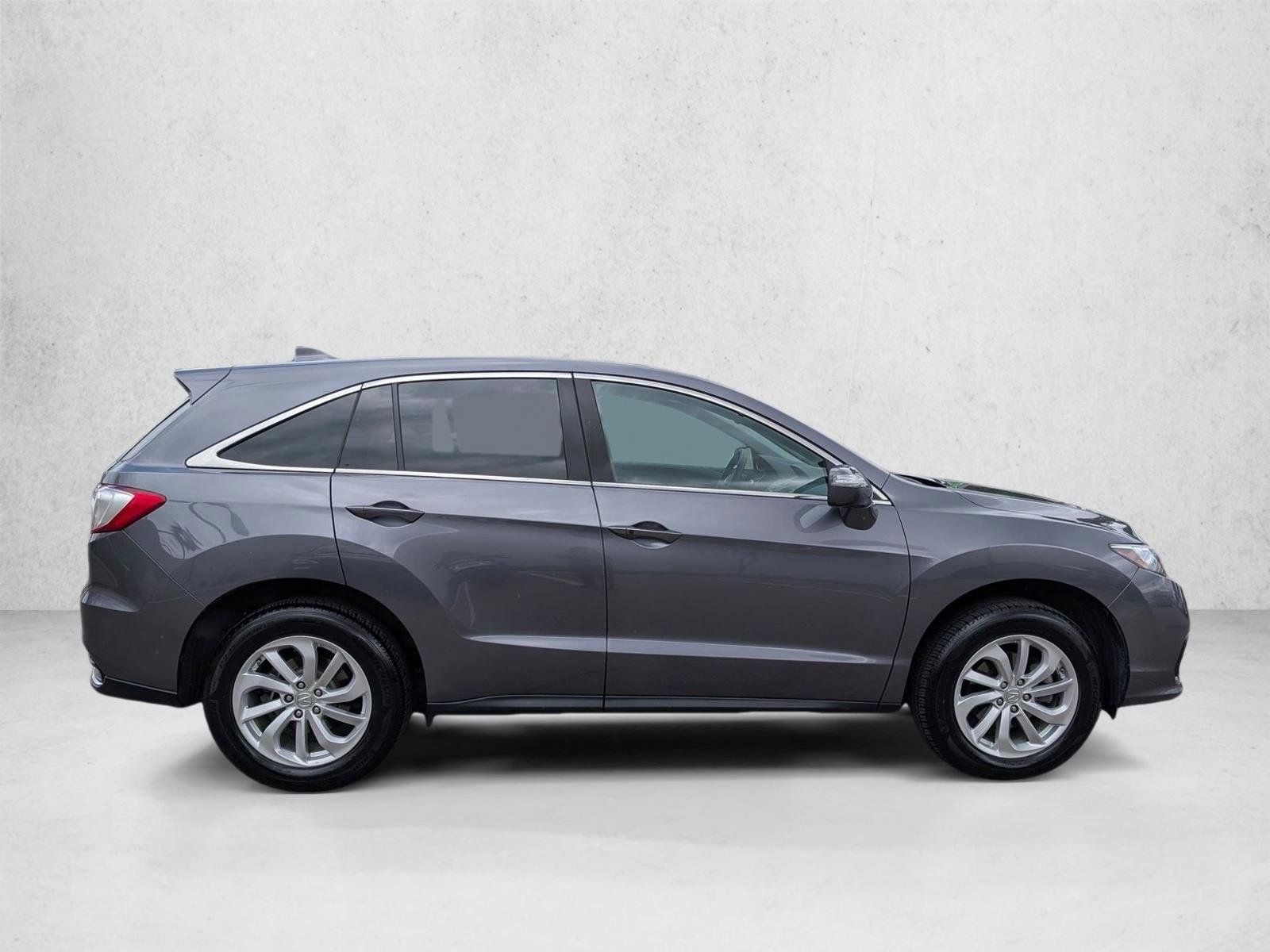 Used 2018 Acura RDX AWD image 4