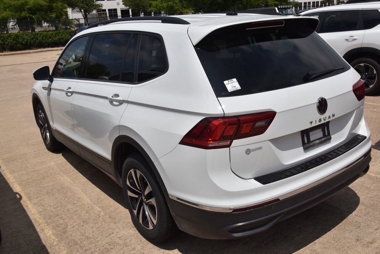 Used 2024 Volkswagen Tiguan S w/ MDO Package, Three-Row FWD image 7