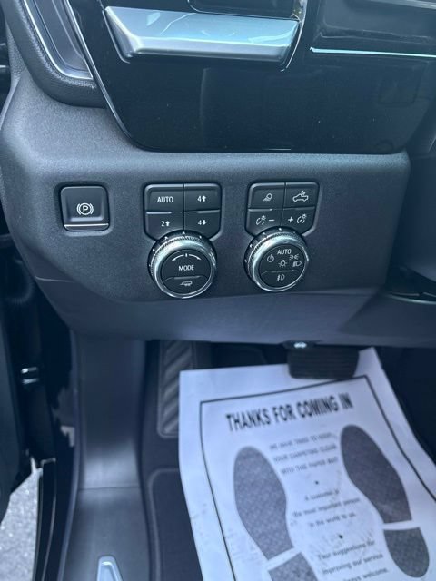 New 2026 GMC Sierra 1500 SLT w/ SLT Convenience Package AWD/4WD image 17