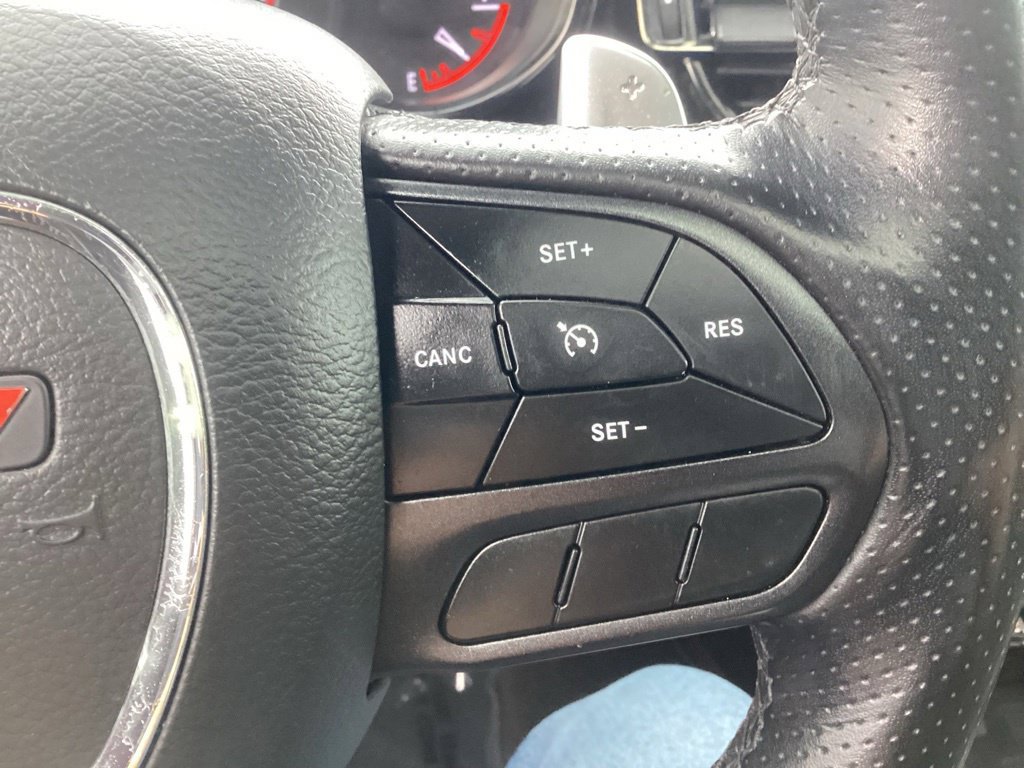 Used 2022 Dodge Durango R/T w/ Blacktop Package AWD/4WD image 24