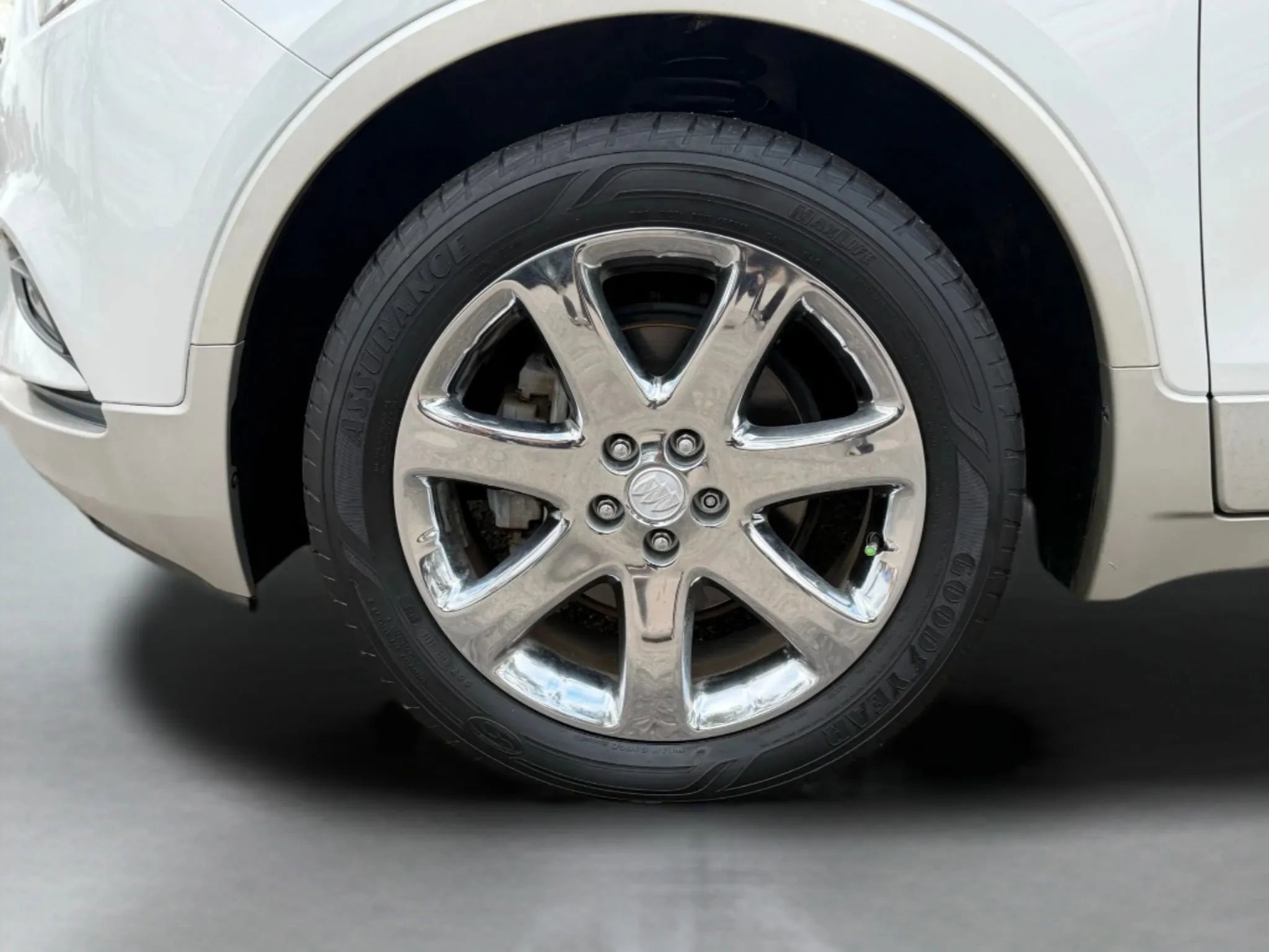 Used 2017 Buick Encore Essence w/ Experience Buick Package image 32