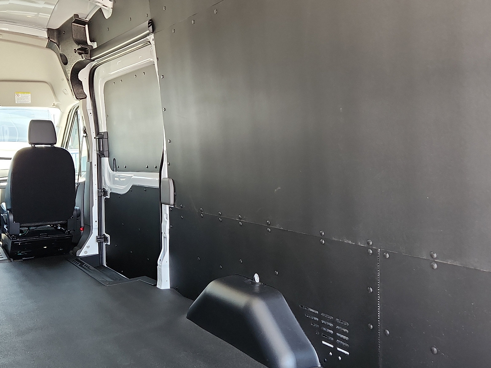 New 2026 Ford Transit 350 148 High Roof Extended w/ Load Area Protection Package RWD image 15