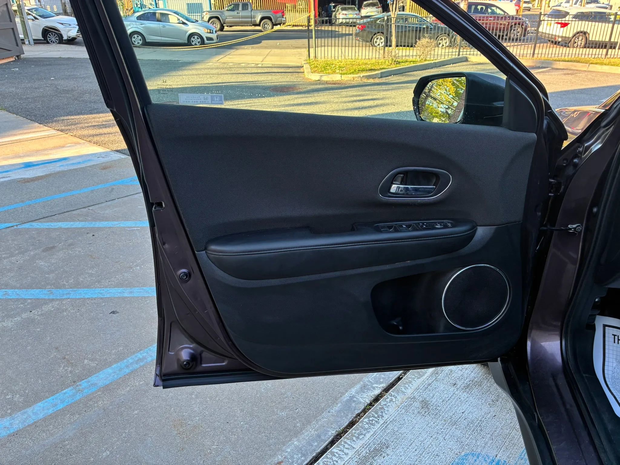Used 2020 Honda HR-V EX image 10
