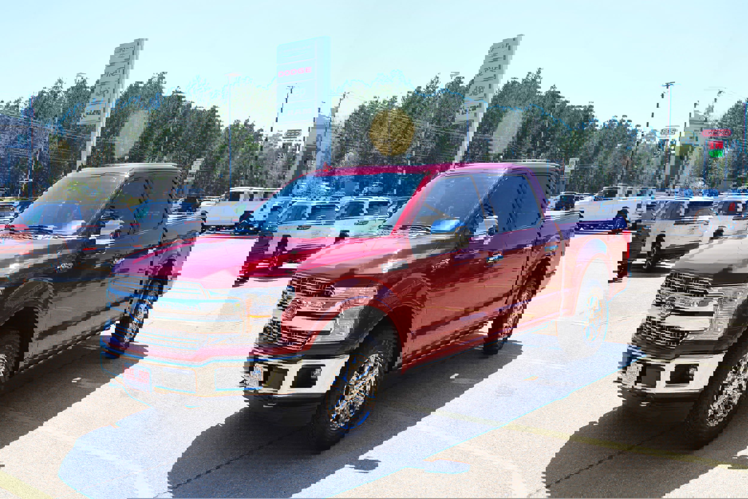 Used 2018 Ford F150 Lariat w/ Equipment Group 502A Luxury image 1