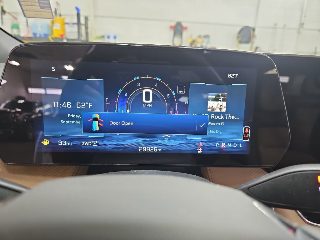 Certified 2025 Chevrolet Equinox ACTIV w/ Safety and Technology Package AWD/4WD image 31