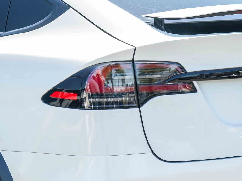 Used 2023 Tesla Model X AWD/4WD image 7