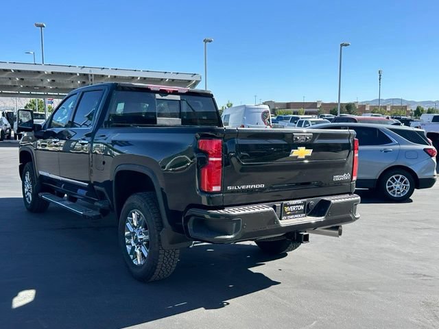 New 2026 Chevrolet Silverado 3500 High Country w/ High Country Premium Package AWD/4WD image 4
