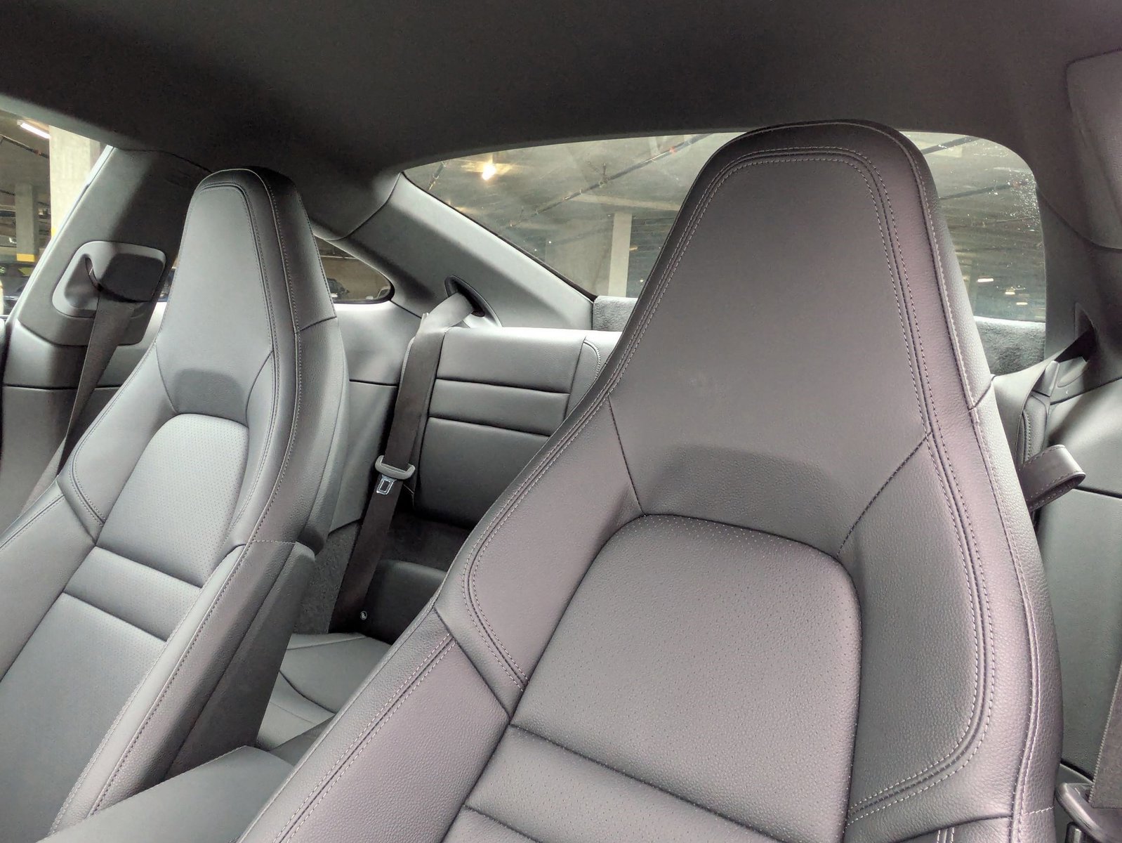 Certified 2025 Porsche 911 Carrera image 5