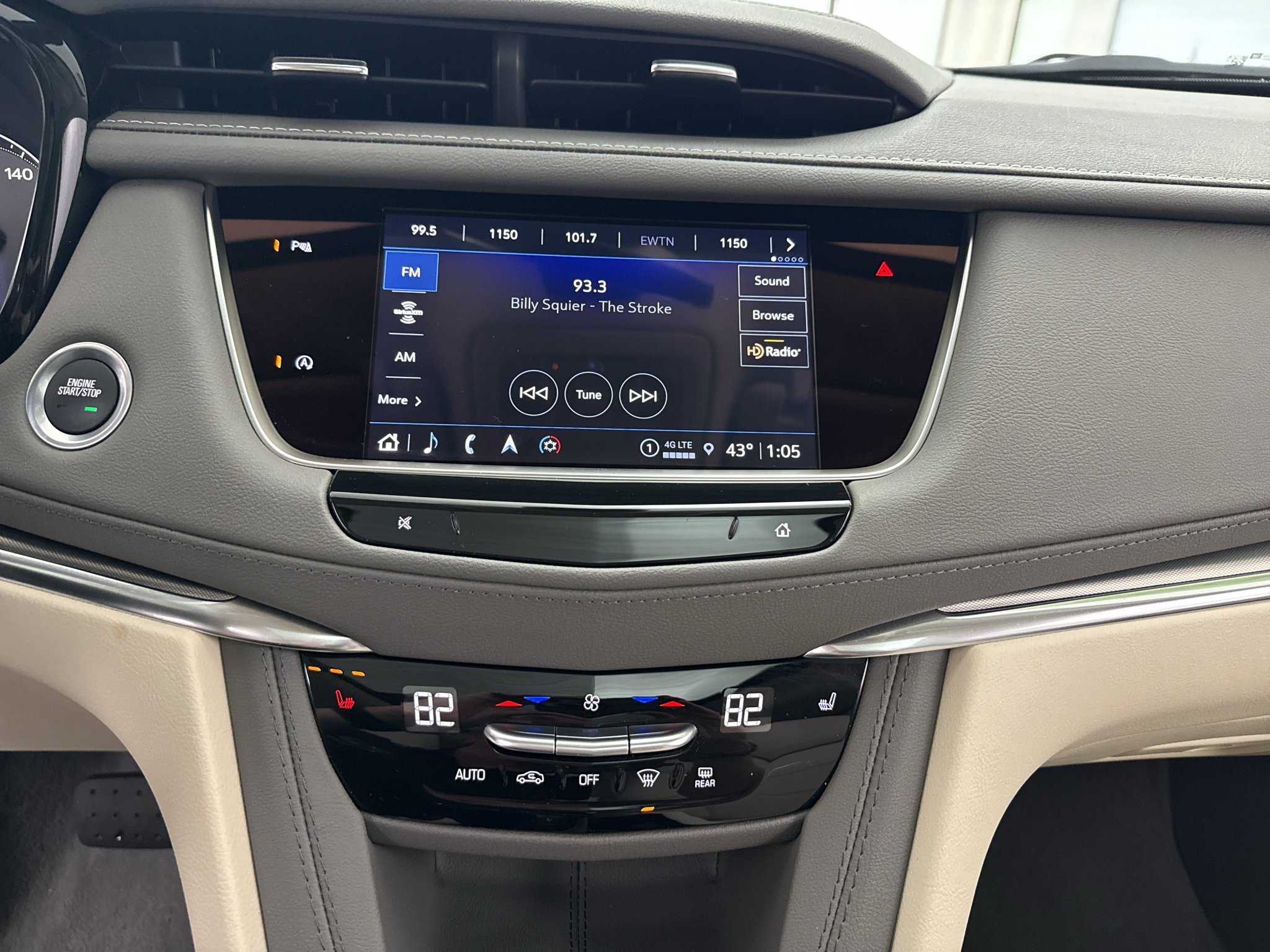 Used 2024 Cadillac XT5 Premium Luxury FWD image 23