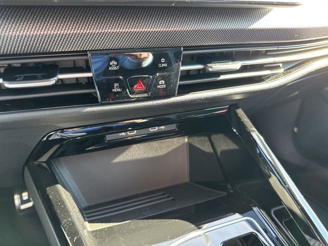 New 2026 Volkswagen GTI SE FWD image 27