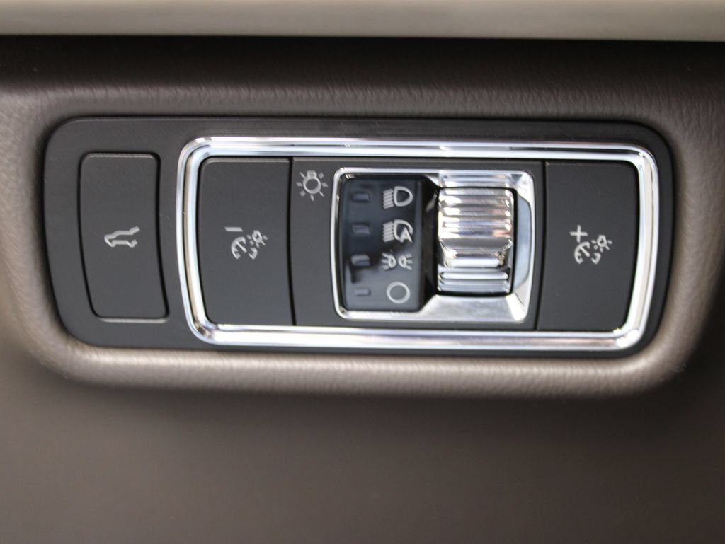 Used 2022 Lincoln Aviator Reserve w/ Equipment Group 201A AWD/4WD image 59