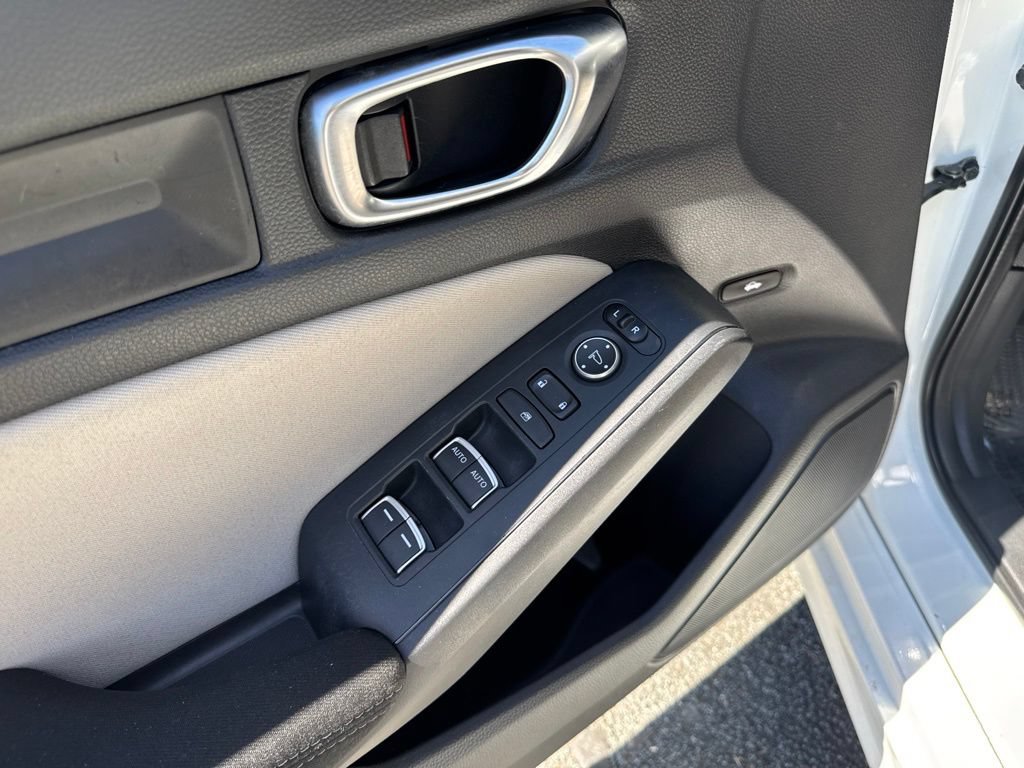 Used 2022 Honda Civic LX image 12