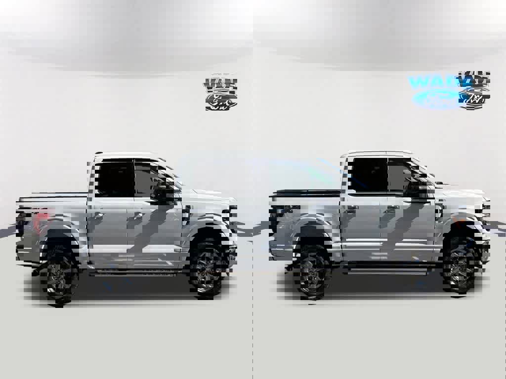 Used 2025 Ford F150 XLT w/ Equipment Group 301A Standard image 4