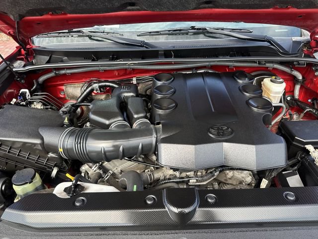 Used 2019 Toyota 4Runner SR5 RWD image 30